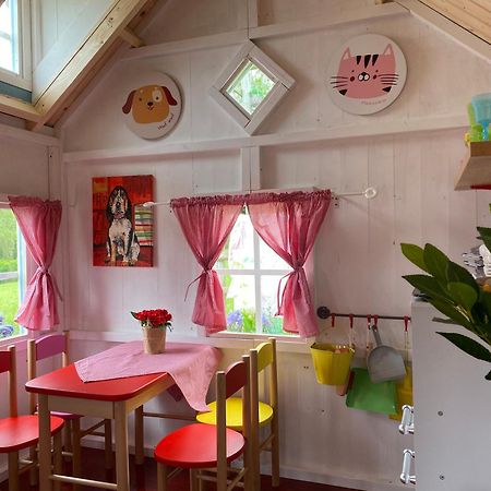 רושהוט Suzanne'S Cottage מראה חיצוני תמונה